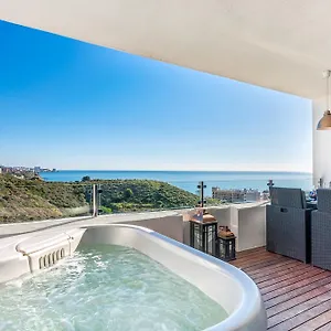 https://carvajal-luxury-apartments.1costadelsol.com