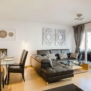 Picasso Daisy Apartamento